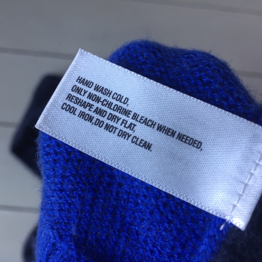 GAP • Navy & Royal Royal Blue Cardigan - Picture 5 of 5